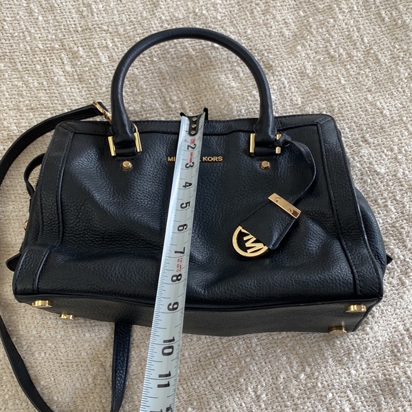 Michael Kors Medium Collins Bag - Picture 8 of 10